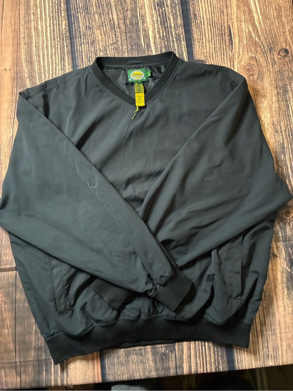 Cabela's Men's Black Crewneck Pullover Sweater